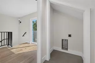310 Park St N, Saint Petersburg, FL 33710 - Photo 51