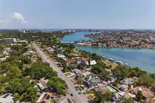 310 Park St N, Saint Petersburg, FL 33710 - Photo 81