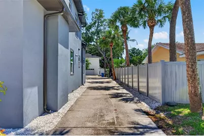 310 Park Street N, Saint Petersburg, FL 33710 - Photo 73