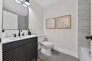 310 Park St N, Saint Petersburg, FL 33710 - Photo 67
