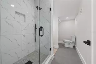 310 Park St N, Saint Petersburg, FL 33710 - Photo 39
