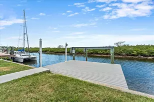4147 Marine Pkwy, New Port Richey, FL 34652 - Photo 3
