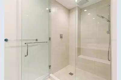275 1st Avenue S #1708, Saint Petersburg, FL 33701 - Photo 19