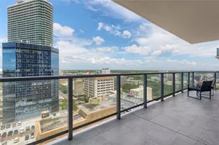 275 1st Ave S, Saint Petersburg, FL 33701 - Photo 39