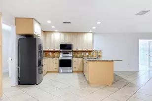 2103 162nd St E, Bradenton, FL 34211 - Photo 7