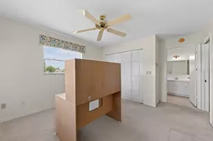 106 Silverbell Ct, Sun City Center, FL 33573 - Photo 33