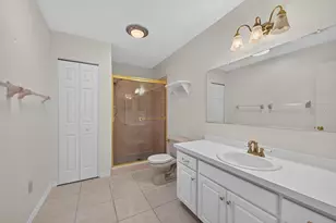 106 Silverbell Ct, Sun City Center, FL 33573 - Photo 31