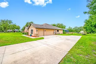 14311 Hill Country Ln, Dade City, FL 33525 - Photo 87