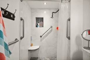 2586 Forest Run Ct, Clearwater, FL 33761 - Photo 19