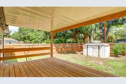 8110 Diagonal Road N, Saint Petersburg, FL 33702 - Photo 39