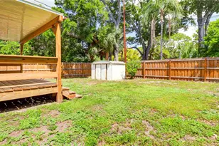 8110 Diagonal Rd N, Saint Petersburg, FL 33702 - Photo 45