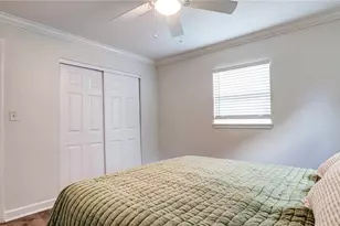 8110 Diagonal Rd N, Saint Petersburg, FL 33702 - Photo 25