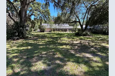 1418 Hounds Hollow Court, Lutz, FL 33549 - Photo 7