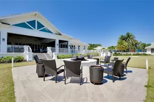 360 Cedarbrook Ct, Venice, FL 34292 - Photo 29