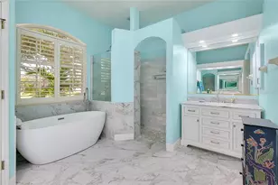 360 Cedarbrook Ct, Venice, FL 34292 - Photo 11