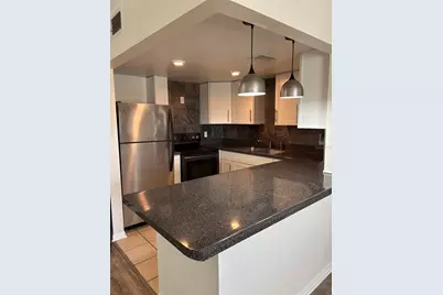 555 69th Avenue #7, Saint Petersburg, FL 33706 - Photo 5