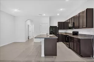 8655 Falling Blue Pl, Riverview, FL 33578 - Photo 7