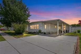 3902 Julie Dr, Wesley Chapel, FL 33543 - Photo 3