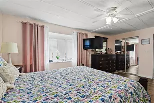 3902 Julie Dr, Wesley Chapel, FL 33543 - Photo 17
