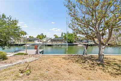 6331 Cocoa Lane, Apollo Beach, FL 33572 - Photo 51
