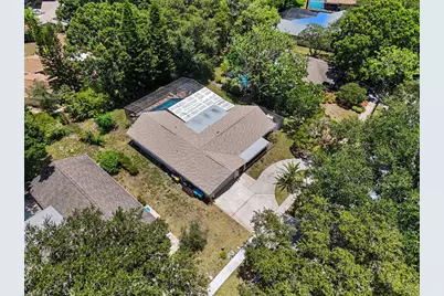 165 Woodcutter Lane, Palm Harbor, FL 34683 - Photo 9