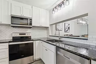 2424 W Tampa Bay Blvd, Tampa, FL 33607 - Photo 3