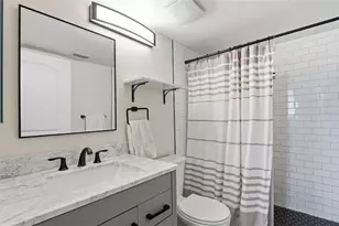 2424 W Tampa Bay Blvd, Tampa, FL 33607 - Photo 21