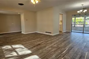 1329 Fairfield Dr, Clearwater, FL 33764 - Photo 37