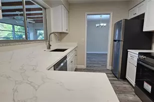 1329 Fairfield Dr, Clearwater, FL 33764 - Photo 29