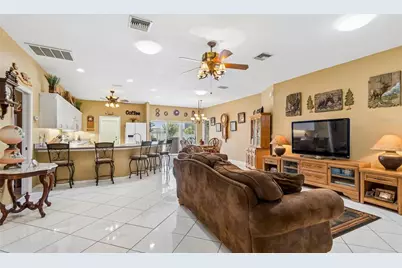 7791 Carver Court, Seminole, FL 33772 - Photo 11