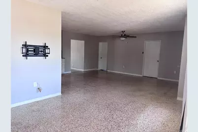 4835 61st Lane N, Kenneth City, FL 33709 - Photo 7
