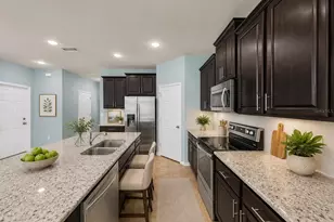 4958 White Sanderling Ct, Tampa, FL 33619 - Photo 3