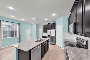 4958 White Sanderling Ct, Tampa, FL 33619 - Photo 15