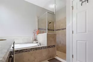9115 Bella Vita Cir, Land O Lakes, FL 34637 - Photo 21