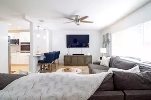 10541 86th Ave, Seminole, FL 33772 - Photo 5