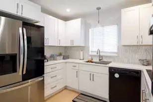 10541 86th Ave, Seminole, FL 33772 - Photo 15
