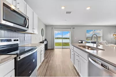 9728 Crescent Ray Drive, Wesley Chapel, FL 33545 - Photo 17