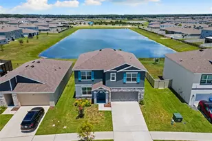 9728 Crescent Ray Dr, Wesley Chapel, FL 33545 - Photo 1