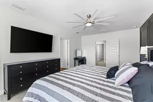 9728 Crescent Ray Dr, Wesley Chapel, FL 33545 - Photo 35