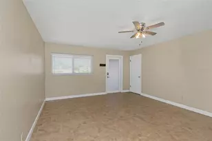 6842 62nd Ave N, Pinellas Park, FL 33781 - Photo 17
