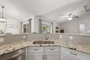 6371 Shadydale Ave, Spring Hill, FL 34609 - Photo 9