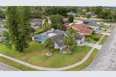 13528 Woodside Drive, Hudson, FL 34667 - Photo 7