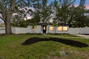 4730 W Bay Vista Ave, Tampa, FL 33611 - Photo 25