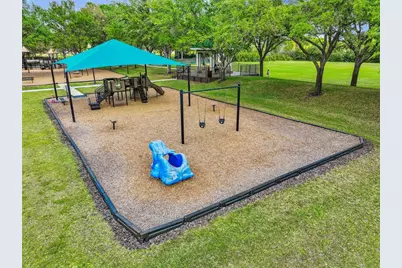8208 Pinewood Run Court, Tampa, FL 33647 - Photo 69