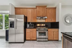 8208 Pinewood Run Ct, Tampa, FL 33647 - Photo 29