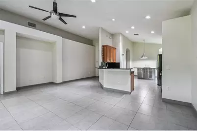 8208 Pinewood Run Court, Tampa, FL 33647 - Photo 17
