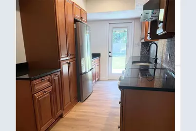 870 86th Avenue N, Saint Petersburg, FL 33702 - Photo 9