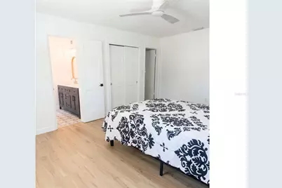 870 86th Avenue N, Saint Petersburg, FL 33702 - Photo 13