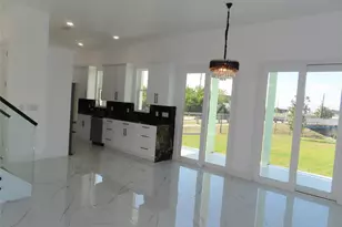 6510 Simone Shores Cir, Apollo Beach, FL 33572 - Photo 5