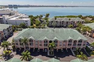 3312 Bay Club Cir, Tampa, FL 33607 - Photo 3